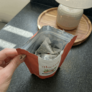 Akemi Detox Tea customer - Diana P.